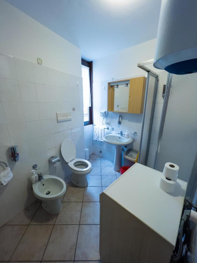 El Rocol Aparthotel Vezza d'Oglio Ngoại thất bức ảnh