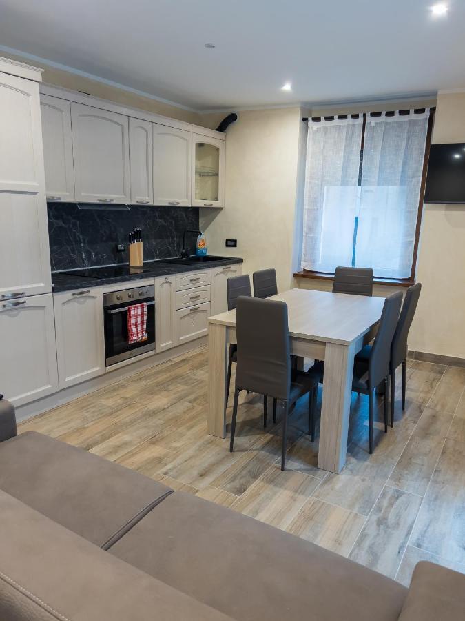El Rocol Aparthotel Vezza d'Oglio Ngoại thất bức ảnh