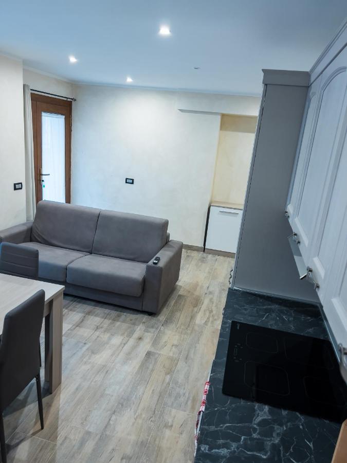 El Rocol Aparthotel Vezza d'Oglio Ngoại thất bức ảnh