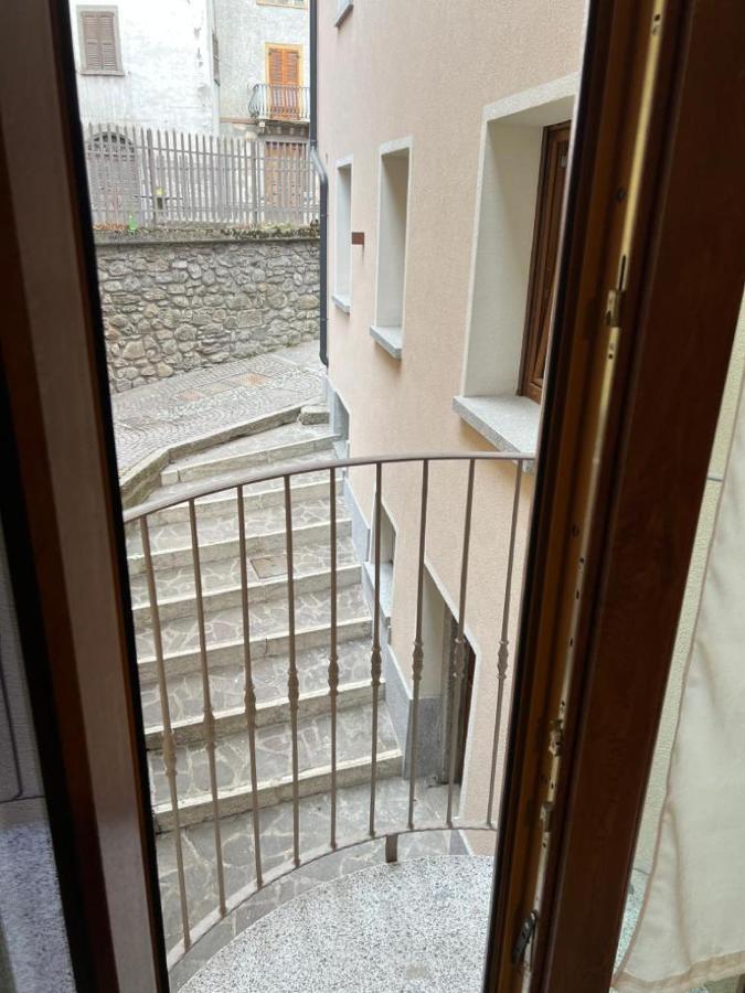 El Rocol Aparthotel Vezza d'Oglio Ngoại thất bức ảnh